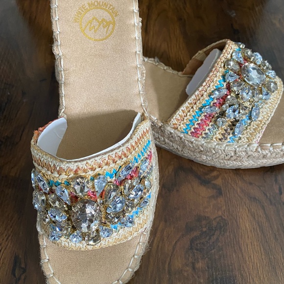 White Mountain Tan Embellished Espadrilles - New No Box - Picture 3 of 8
